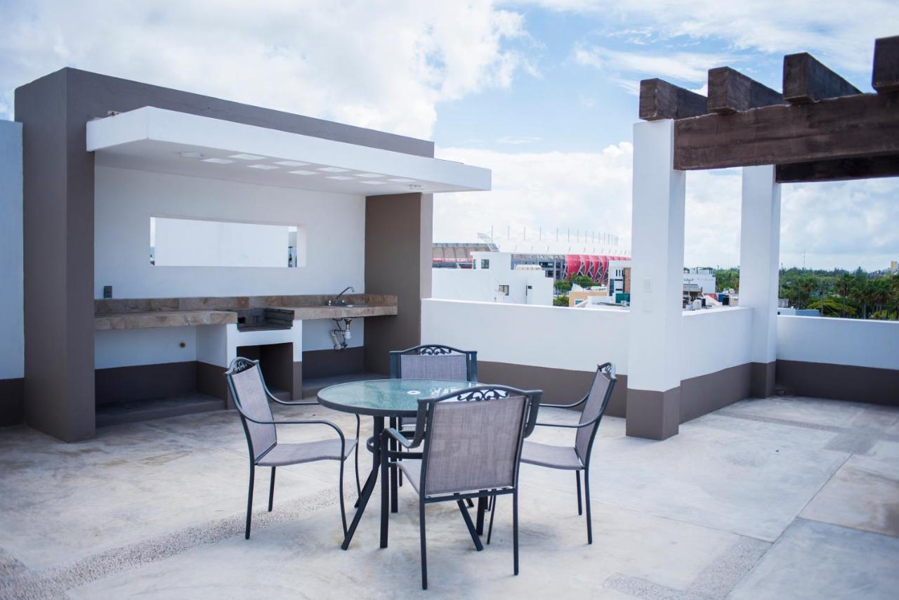 La Estancia Apartments מזטלן מראה חיצוני תמונה